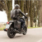 Mochila Givi CRM101 Corium Transformable en Bolsa Sillín 18L Café Racer Vintage | Impermeable IP X5 - procircuitcl