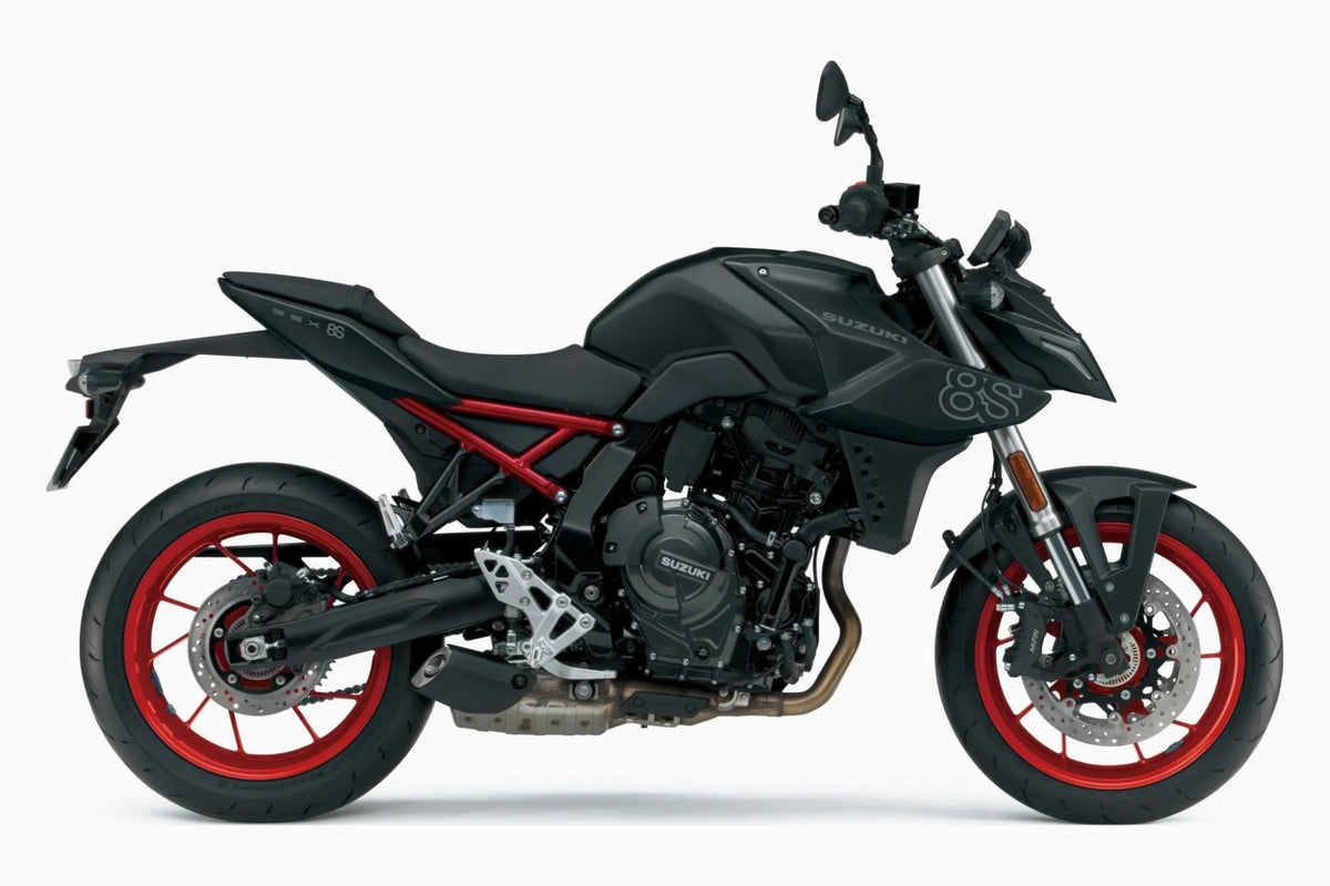 Naked Suzuki GSX-8S - procircuit