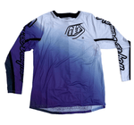 Polera Troy Lee Desing GP Air manga larga Phaser white - procircuit