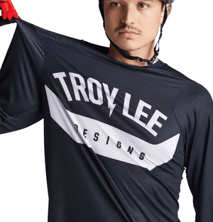 Polera Troy Lee Desing Skyline manga larga Aircore Black - procircuit